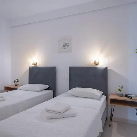 Pantheon Πανσιόν