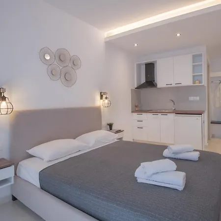 Πανσιόν Pantheon 3*