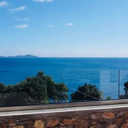 Pantheon ゲストハウス 3*